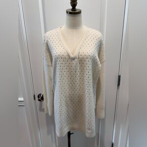 Autumn Cashmere V- neck sweater, size Smalll New without tag.